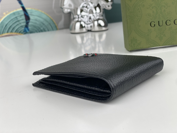 グッチ財布コピー側面デザイン